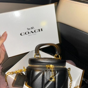 حقيبة كوتش فانيتي ميني