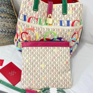 حقيبة كارولينا هيريرا قماش