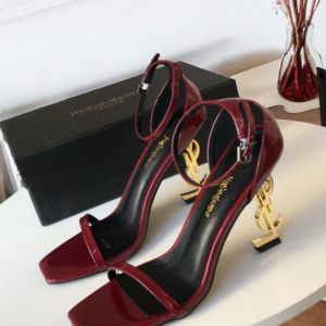 حذاء سان لوران أوبيوم بكعب